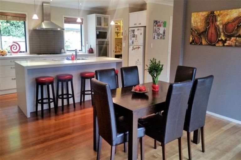 Photo of property in 22 Wiltshire Drive, Huntington, Hamilton, 3210