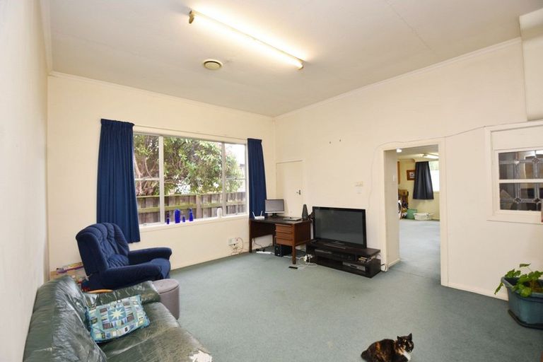 Photo of property in 76 Robertson Street, Richmond, Invercargill, 9810