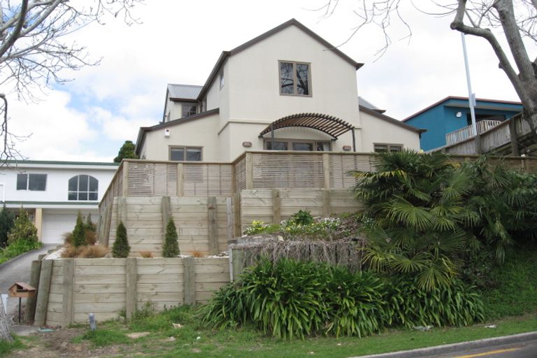 Photo of property in 24 Eighth Avenue, Tauranga, 3110