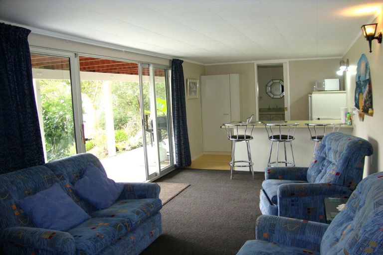 Photo of property in 8c Oromahoe Road, Opua, 0200