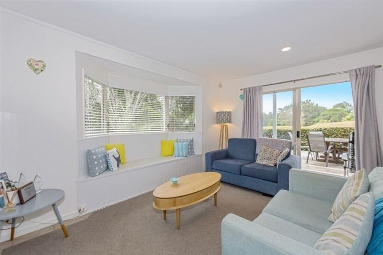 Photo of property in 14 Dacre Grove, Gulf Harbour, Whangaparaoa, 0930