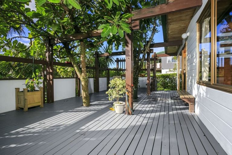 Photo of property in 36 Awaruku Road, Torbay, Auckland, 0630