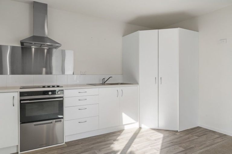 Photo of property in 11 Kamahi Crescent, Papamoa Beach, Papamoa, 3118