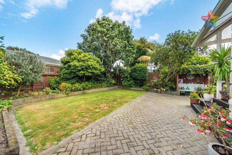 Photo of property in 64 Wyndrum Avenue, Waterloo, Lower Hutt, 5011