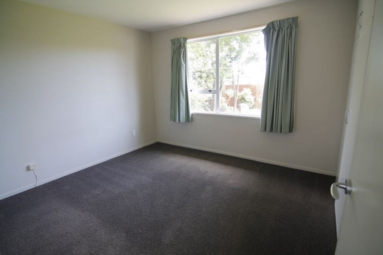Photo of property in 112 Hay Street, Bromley, Christchurch, 8062