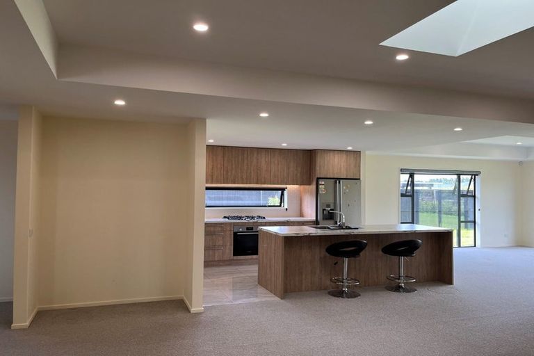 Photo of property in 6 Roles Way, Rolleston, 7615