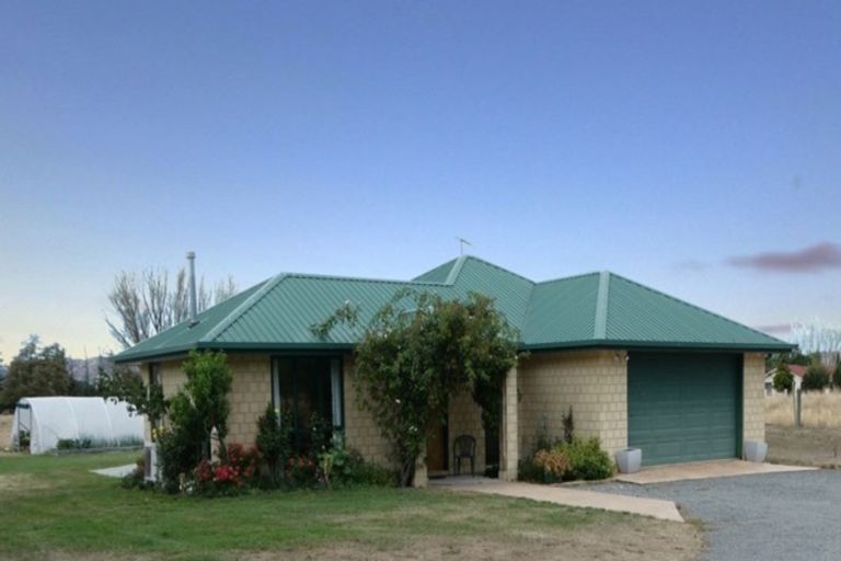 Photo of property in 38 Montrose Avenue, Culverden, 7392