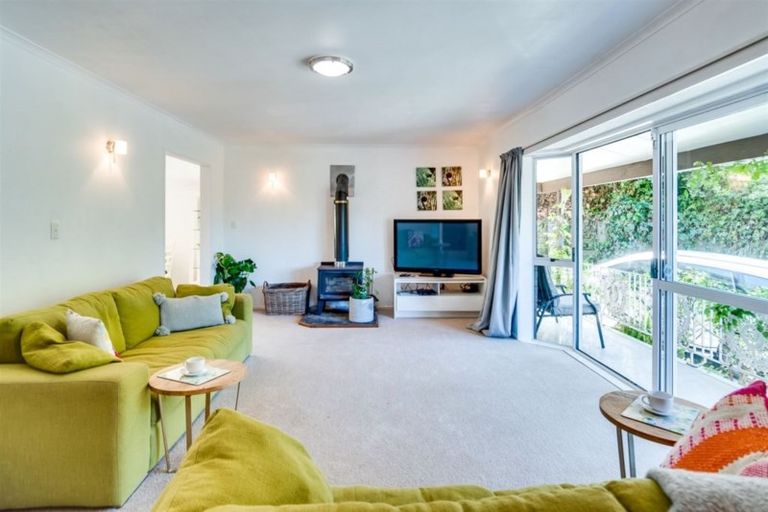 Photo of property in 18a Priestley Road, Bluff Hill, Napier, 4110