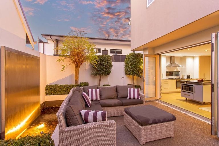 Photo of property in 59a Carlton Mill Road, Merivale, Christchurch, 8014