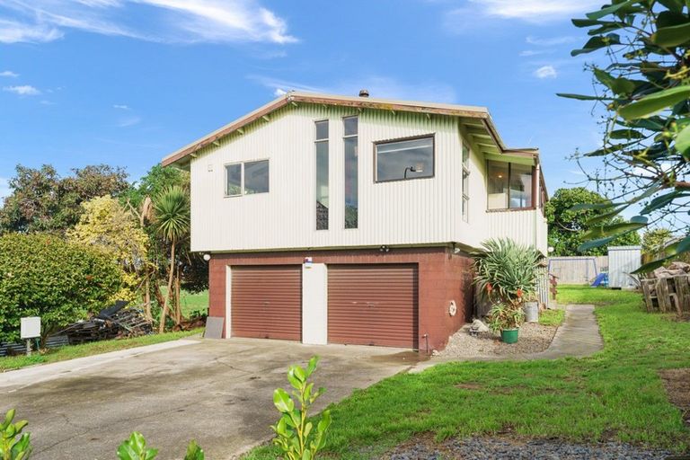 Photo of property in 9 Yates Street, Otaki Beach, Otaki, 5512