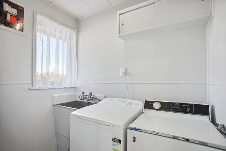 Photo of property in 35b Vincent Street, Howick, Auckland, 2014