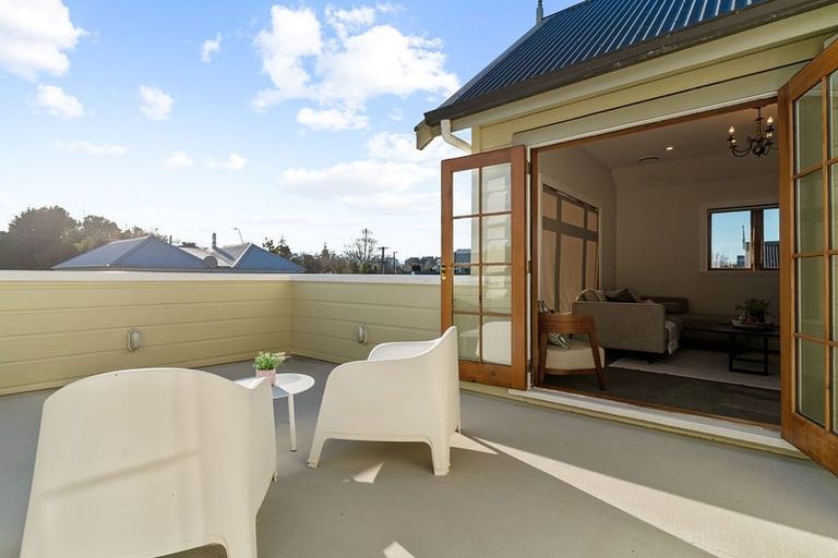 Photo of property in 25 Main Street, Greytown, 5712