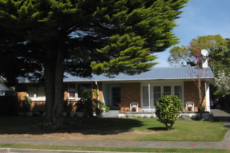 Photo of property in 21 Barron Crescent, Fenton Park, Rotorua, 3010