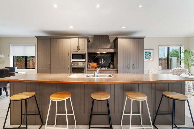 Photo of property in 5 La Colina Place, Bethlehem, Tauranga, 3110