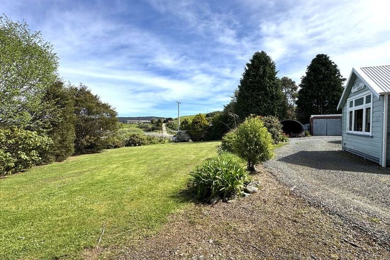 Photo of property in 2262 Papatowai Highway, Maclennan, Owaka, 9586