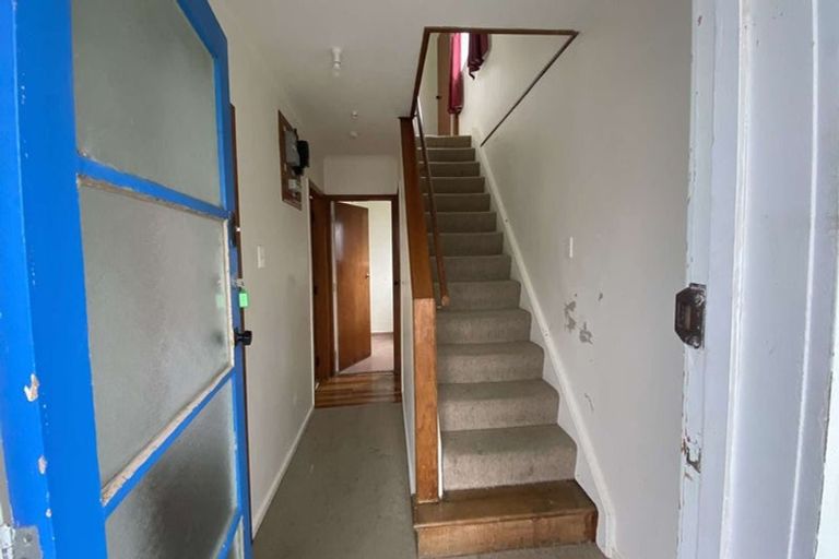 Photo of property in 62-64 Hampshire Street, Cannons Creek, Porirua, 5024