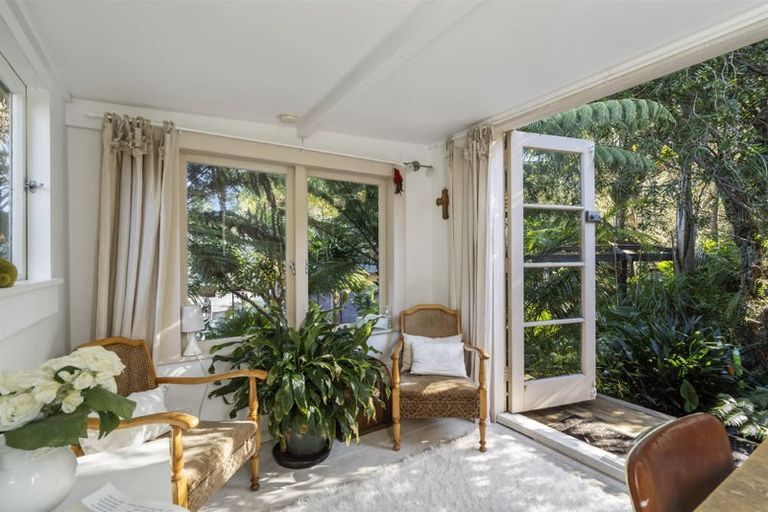 Photo of property in 1/37 Wolsley Avenue, Milford, Auckland, 0620