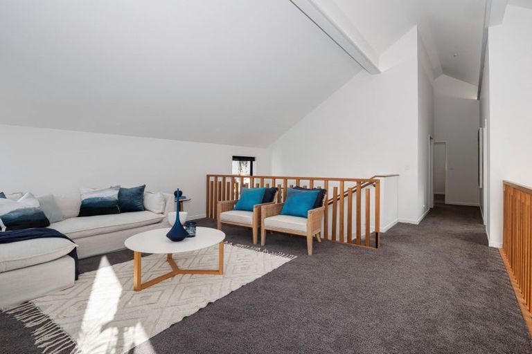 Photo of property in 347b Oceanbeach Road, Mount Maunganui, 3116