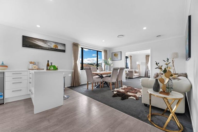 Photo of property in 1 James Elliot Way, Pokeno, 2402