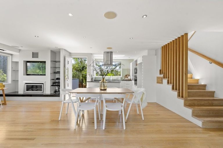 Photo of property in 44 Hill Road, Palm Beach, Waiheke Island, 1081