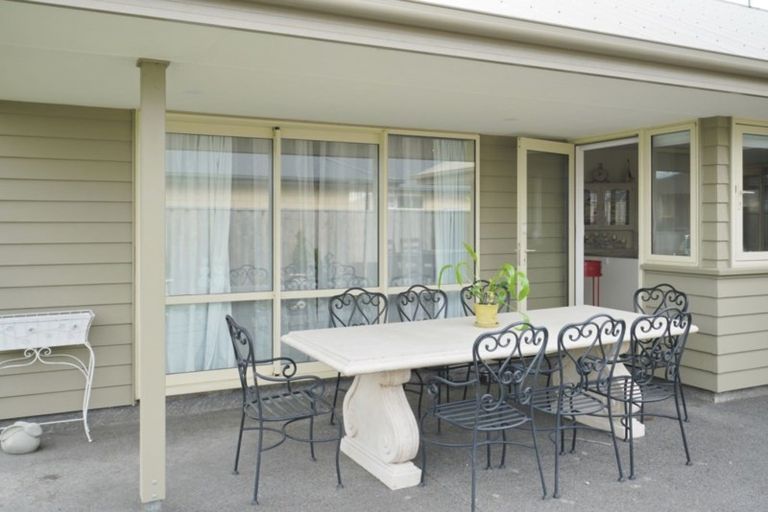 Photo of property in 11 Pakura Street, Pegasus, 7612