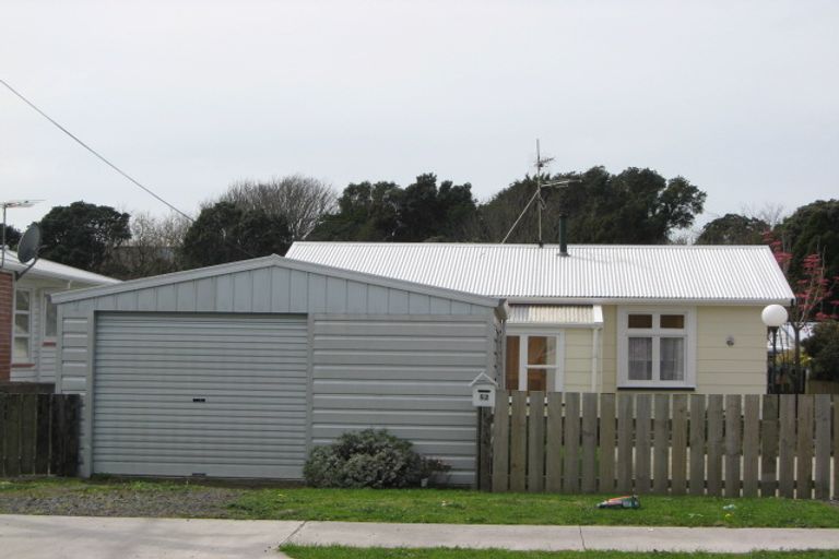 Photo of property in 52 Blake Street, Waitara, 4320