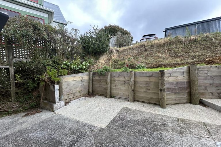 Photo of property in 38 Mount Pleasant Road, Aro Valley, Wellington, 6012