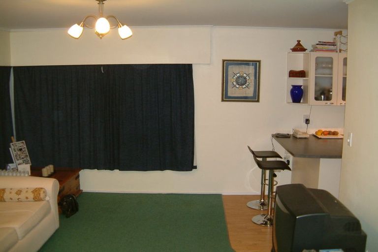 Photo of property in 1/152 Manuka Road, Bayview, Auckland, 0629