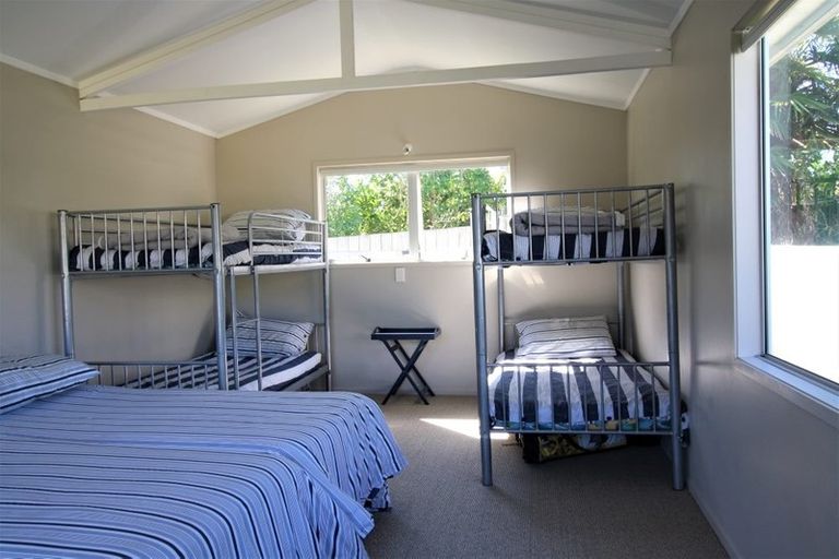 Photo of property in 4 Mako Avenue, Whiritoa, Whangamata, 3691