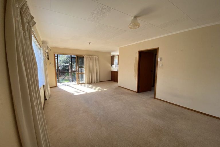 Photo of property in 5b Kingwell Street, Moturoa, New Plymouth, 4310