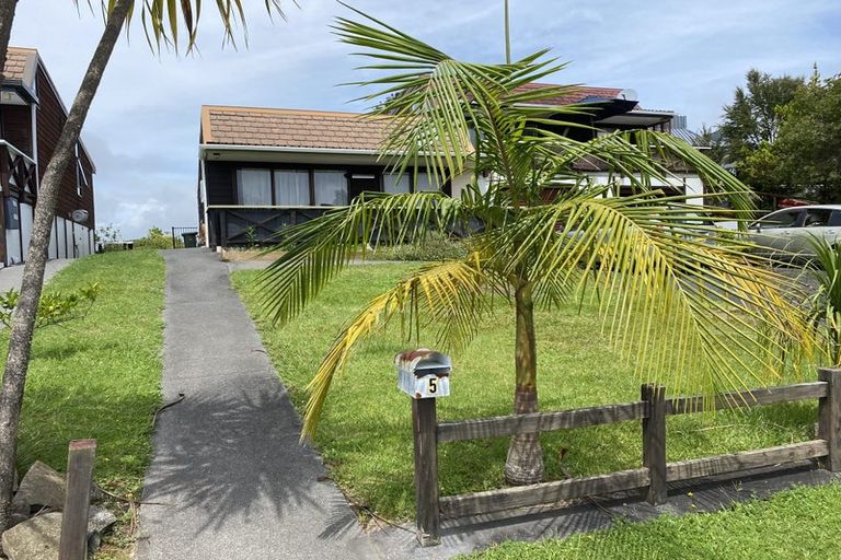 Photo of property in 5a Te Haumi Drive, Paihia, 0200