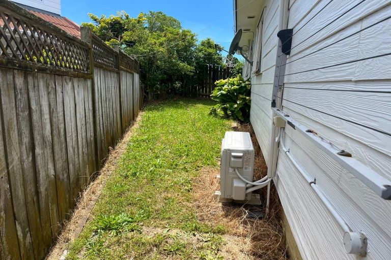 Photo of property in 13 Edendale Road, Somerville, Auckland, 2014