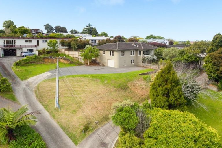 Photo of property in 17a Stoddart Place, Brookfield, Tauranga, 3110