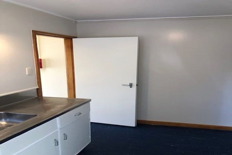 Photo of property in 1/17 Valentine Street, Alicetown, Lower Hutt, 5010