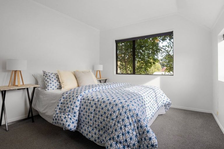 Photo of property in 14 Kiwi Avenue, Forest Lake, Hamilton, 3200