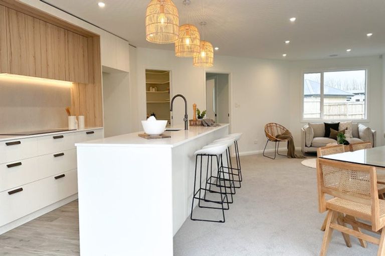 Photo of property in 69 Freedom Drive, Kelvin Grove, Palmerston North, 4414