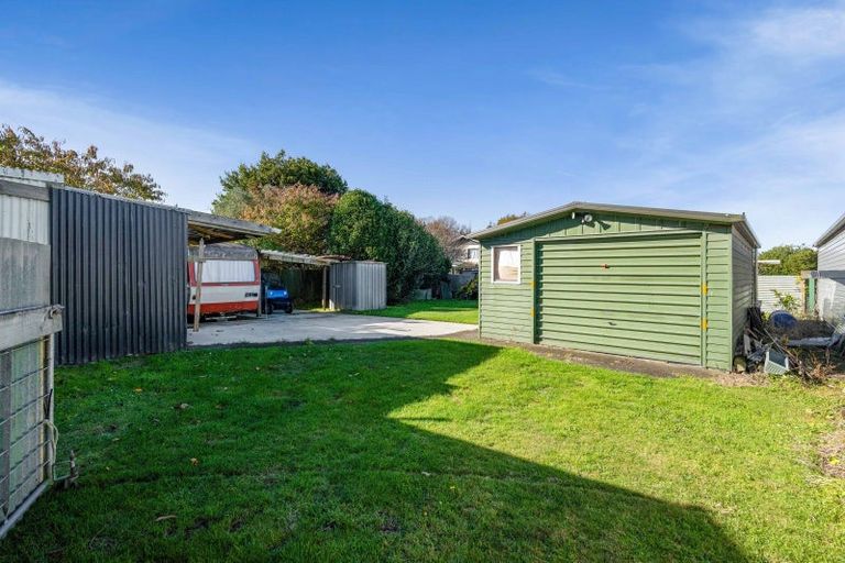 Photo of property in 82 Railway Street, Eltham, 4322