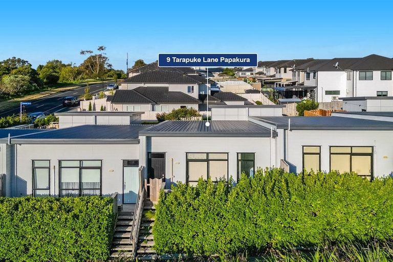 Photo of property in 9 Tarapuke Lane, Papakura, 2110