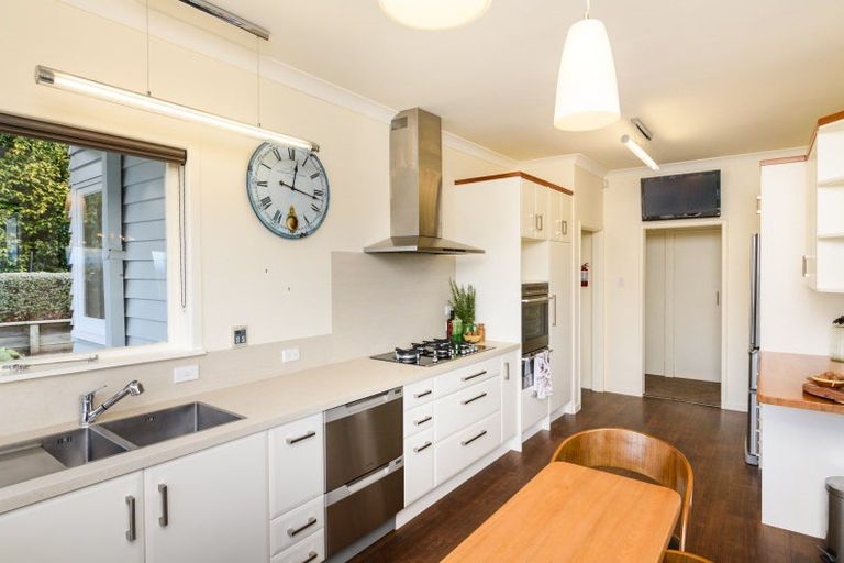 Photo of property in 12 Highfield Road, Feilding, 4702