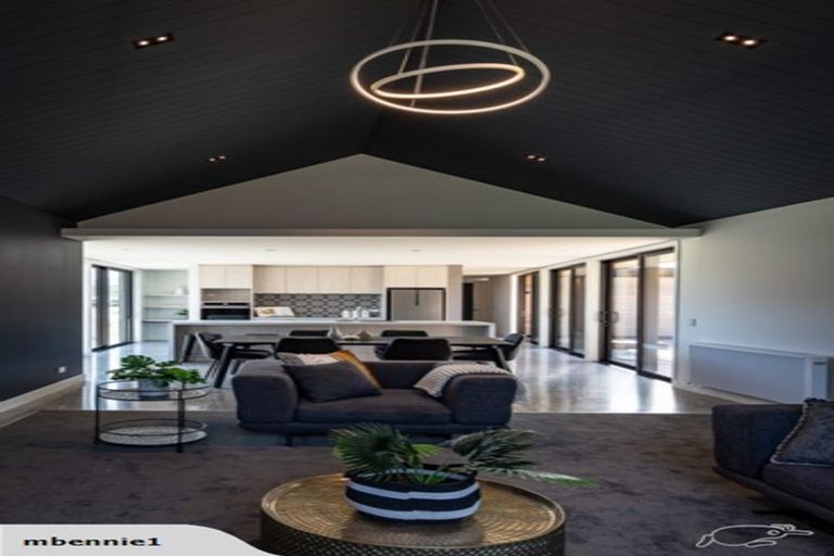 Photo of property in 6 Maize Street, Jacks Point, Queenstown, 9371