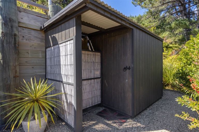 Photo of property in 615 Port Underwood Road, Whatamango Bay, Picton, 7281