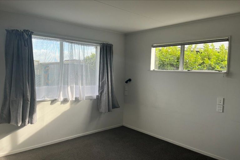 Photo of property in 12 Adkin Avenue, Levin, 5510