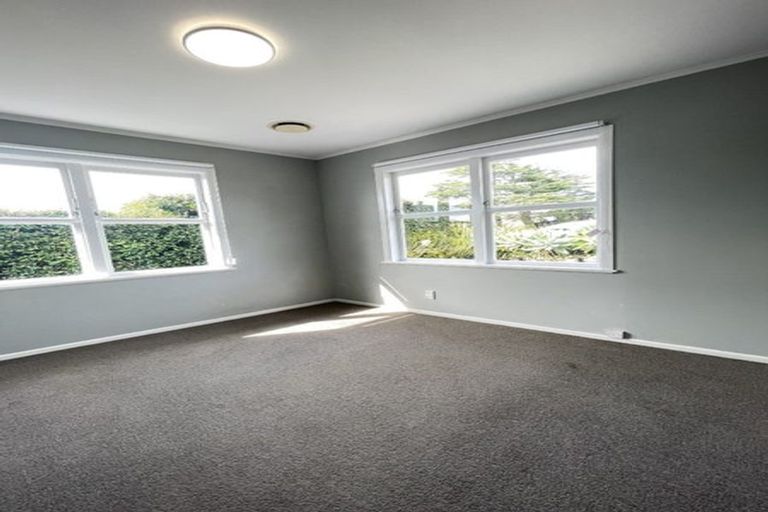 Photo of property in 31 Riverhills Avenue, Pakuranga Heights, Auckland, 2010
