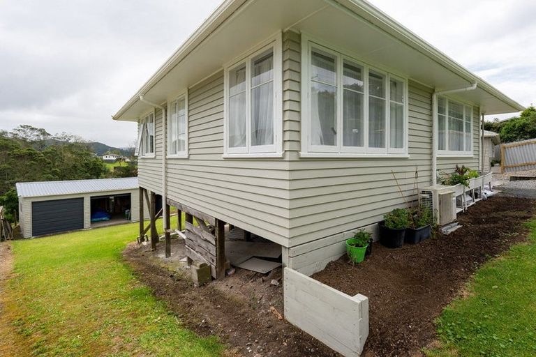 Photo of property in 8 Smeath Road, Kawakawa, 0210