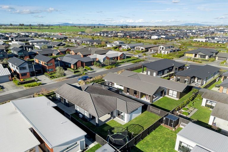 Photo of property in 5 Libeau Road, Chartwell, Hamilton, 3210