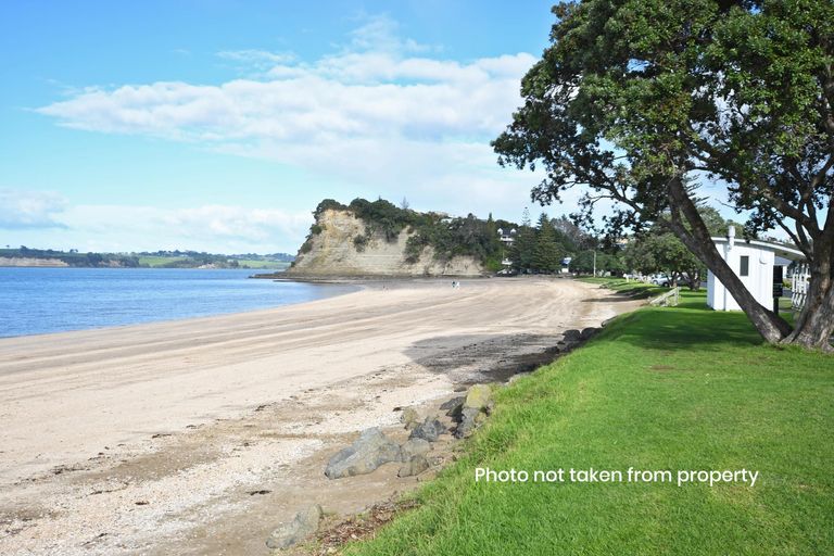 Photo of property in 43a Mckenzie Avenue, Arkles Bay, Whangaparaoa, 0932