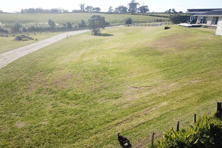 Photo of property in 17 Goble Road, Clarks Beach, 2679