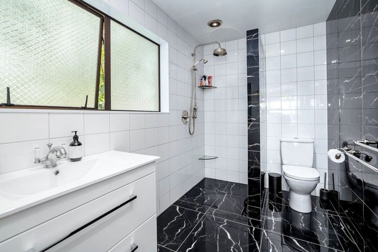 Photo of property in 30 Huxley Street, Pahiatua, 4910