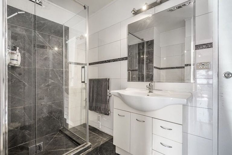 Photo of property in 36 Maugham Drive, Bucklands Beach, Auckland, 2014