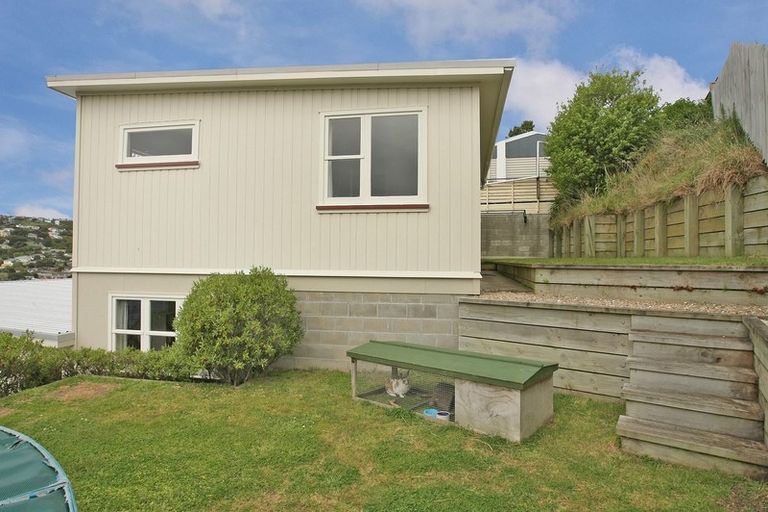 Photo of property in 64 Eden Street, Island Bay, Wellington, 6023